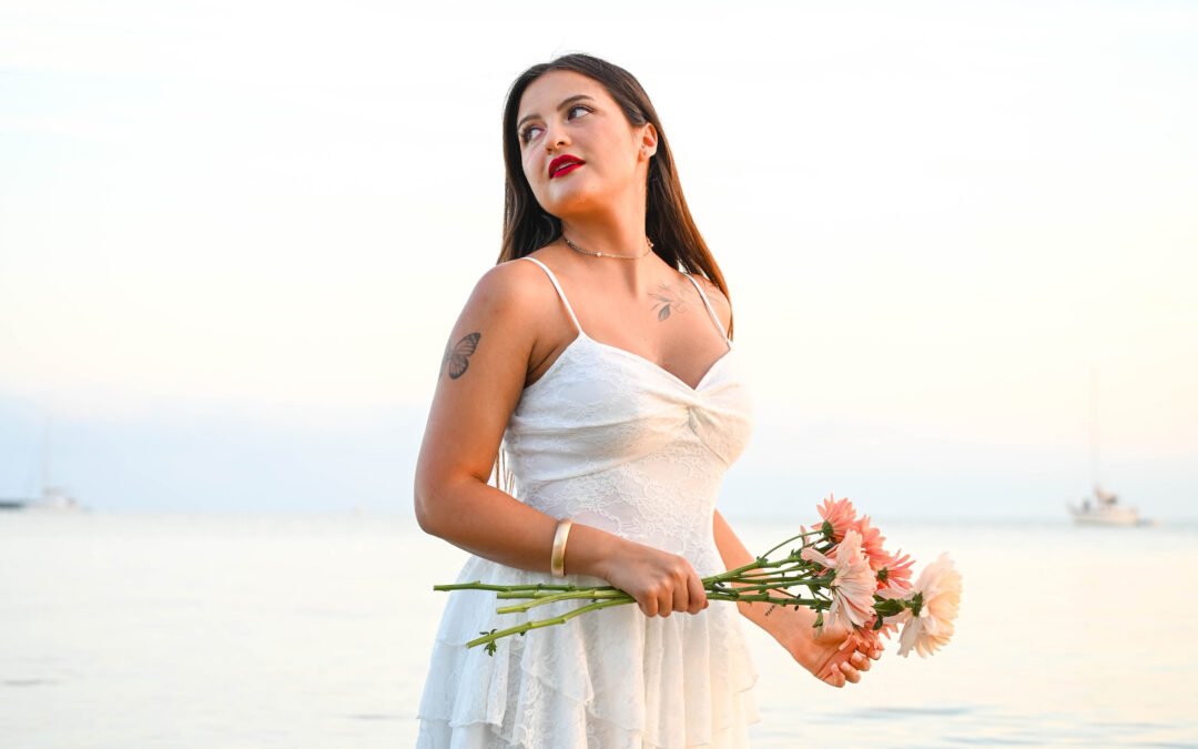 Maca Del Pilar lanza “Ghostear”: una oda pop al drama romántico millennial